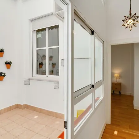 Del Parque Flats Letran Apartment Malaga